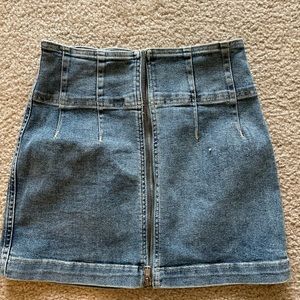 Free People denim mini skirt size 26